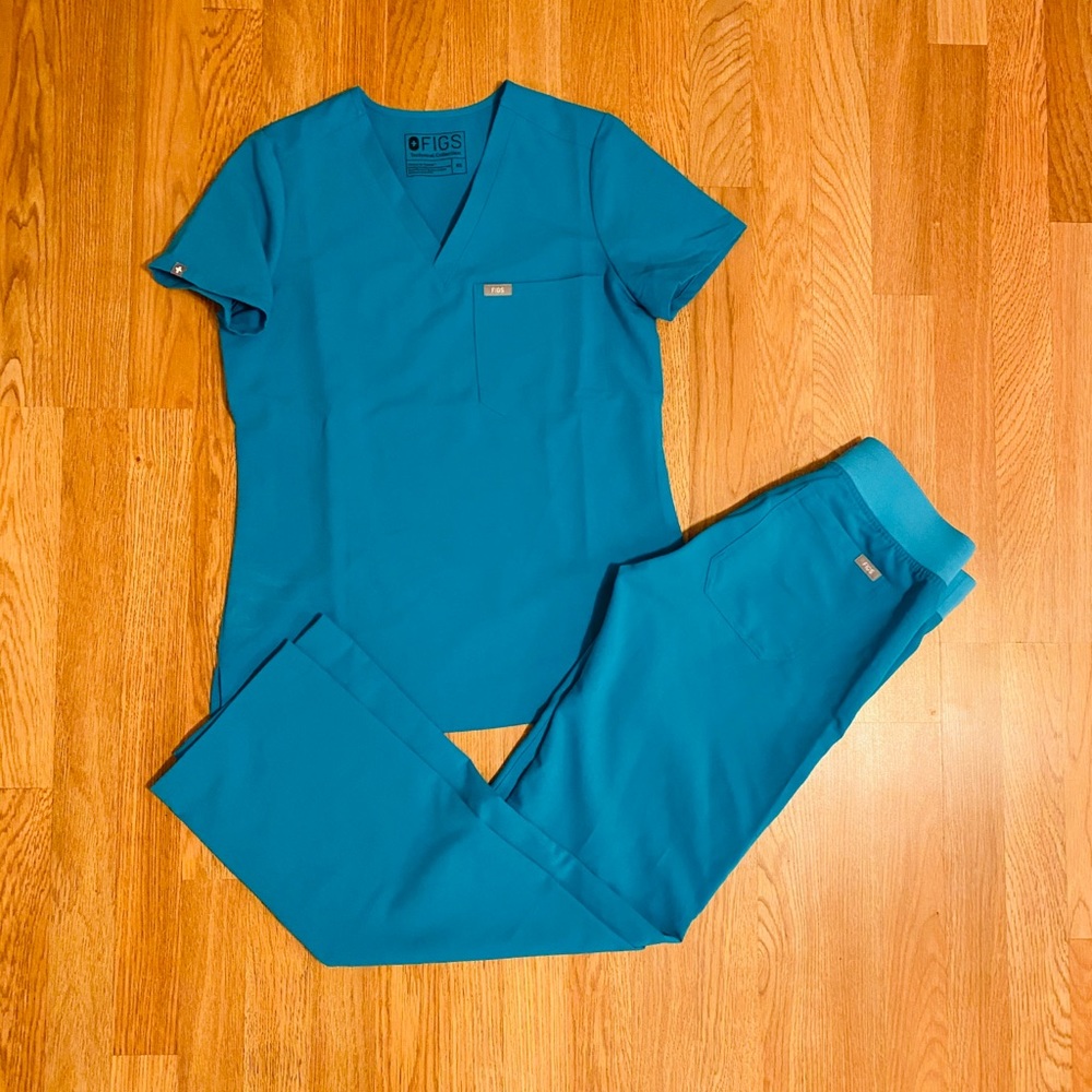 SPECIAL EDITION FIGS SCRUB SET- TEAL EUC SIZE XS